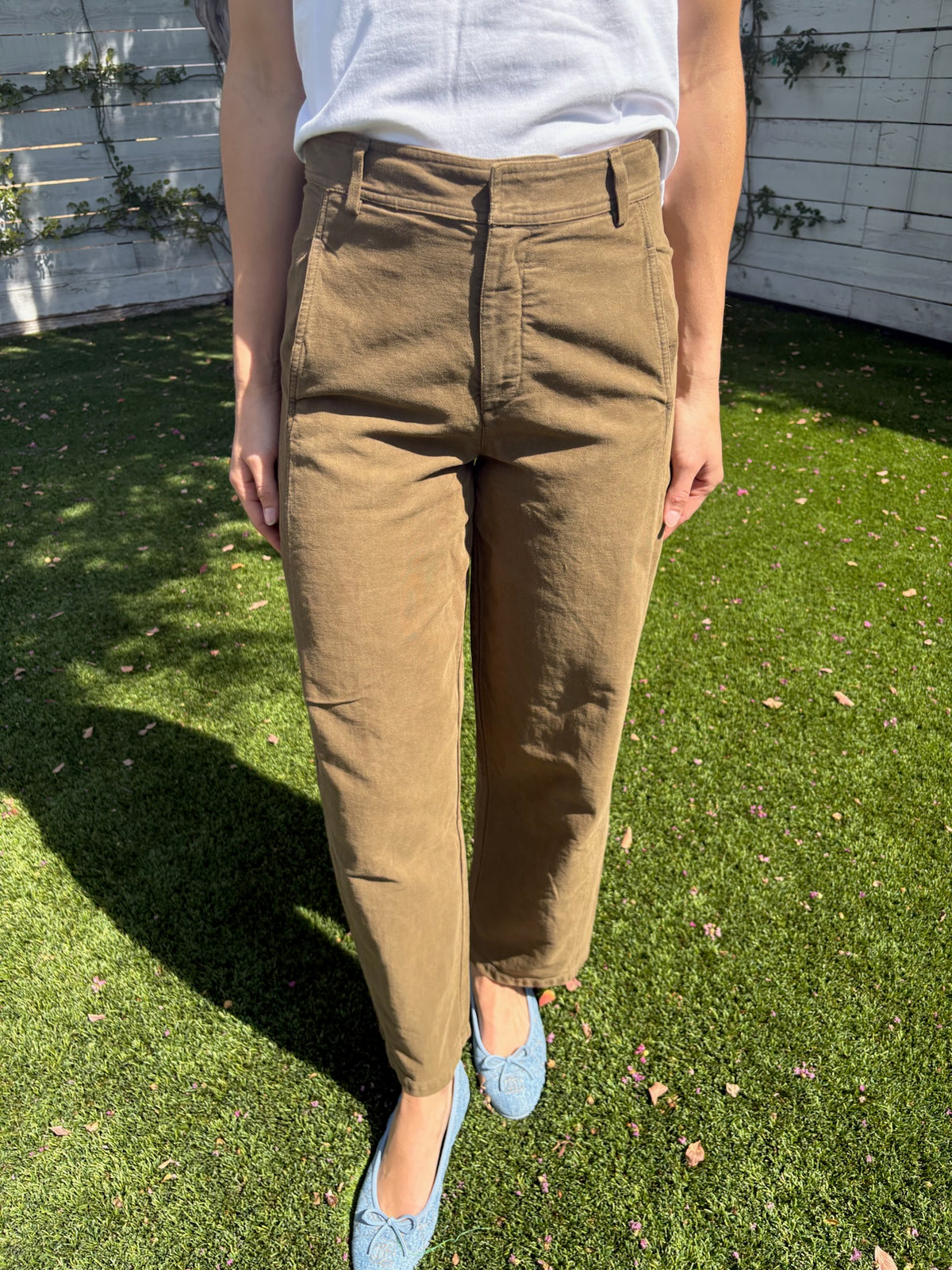 akira barrel leg utility pant