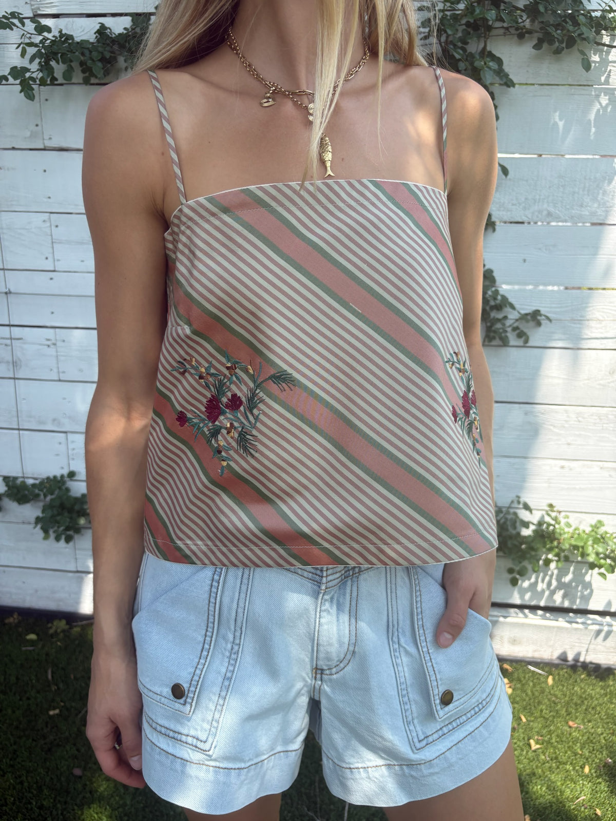 bitsy tank