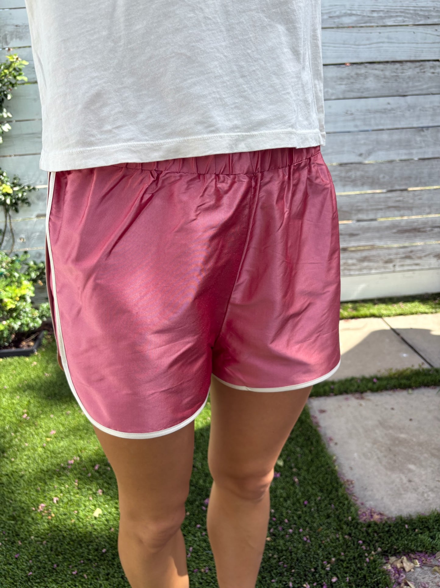 the taffeta racer stripe short