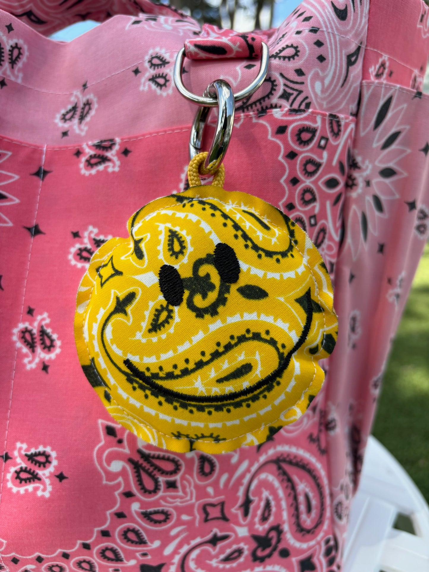 happy face charm