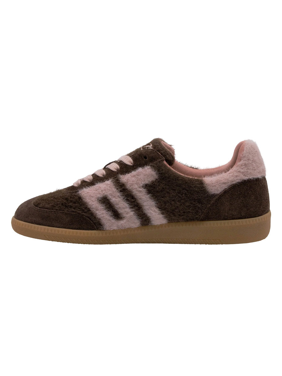 mohair sneaker