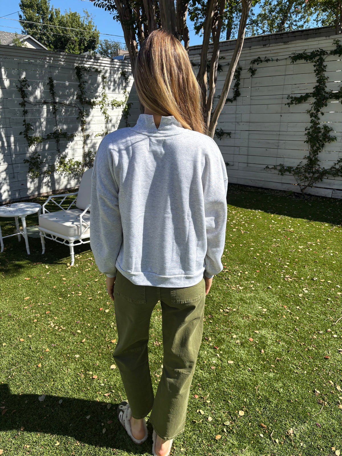 nyc apple bite sweatshirt