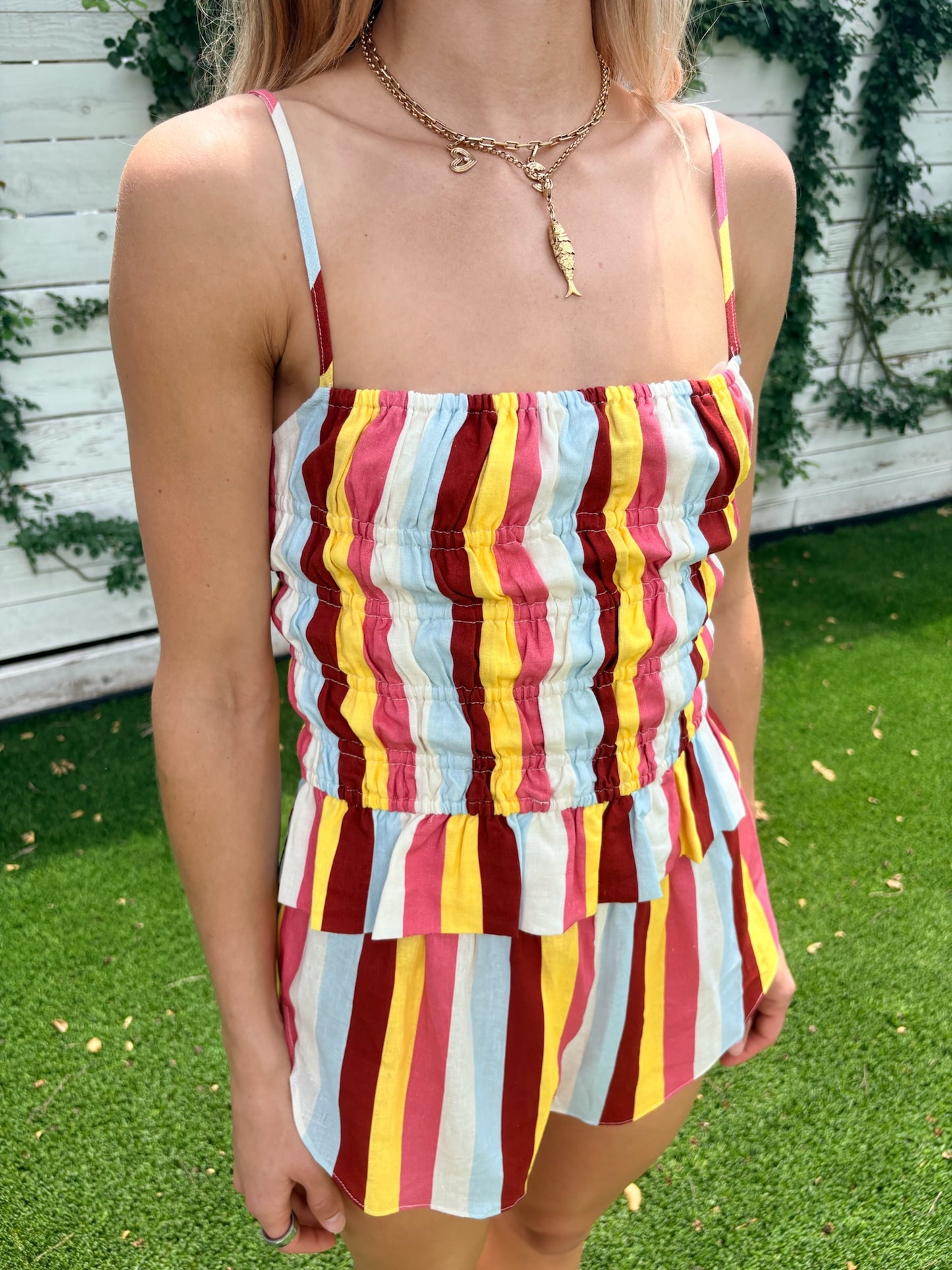 delta top stripe