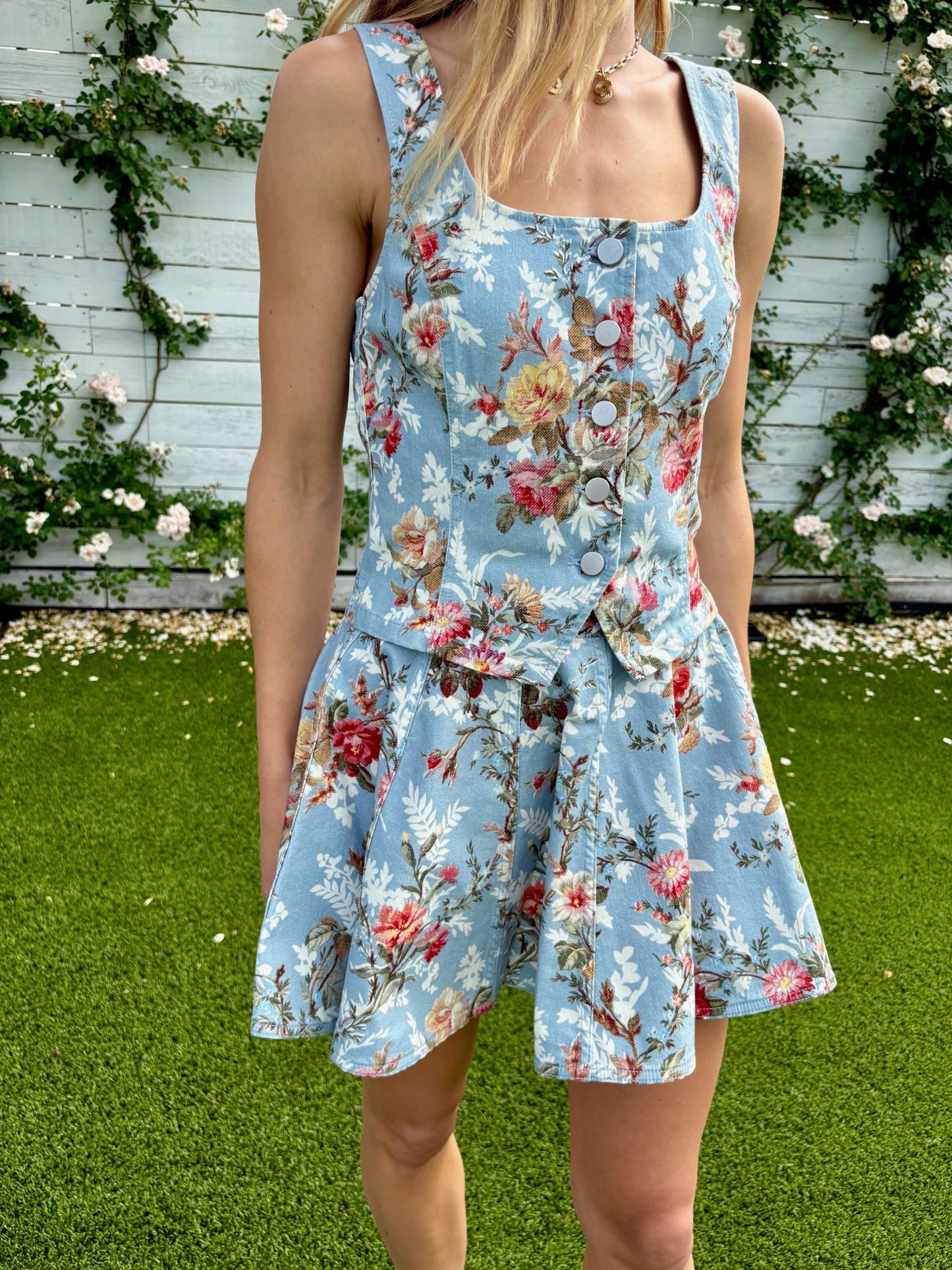 lainy mini skirt