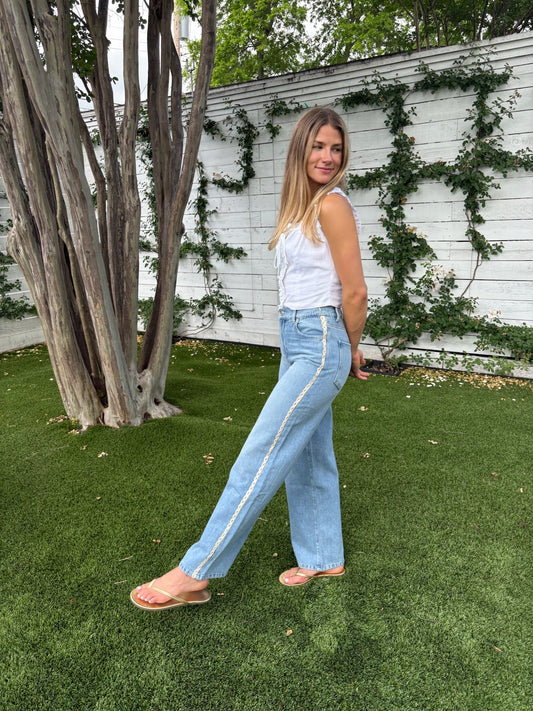 crochet trim column jean