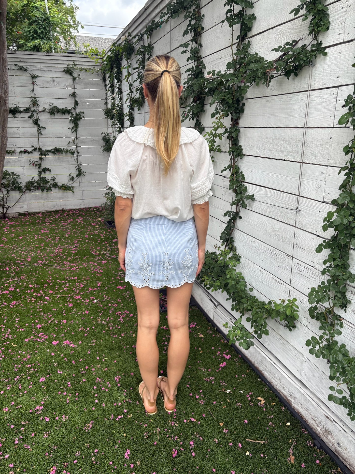dhara mini skirt