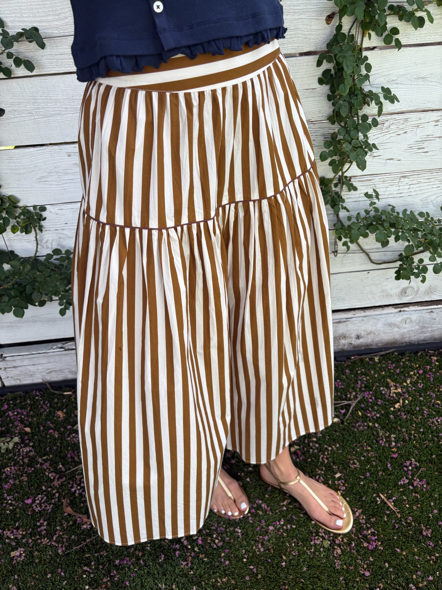 quinn skirt tuck stripes