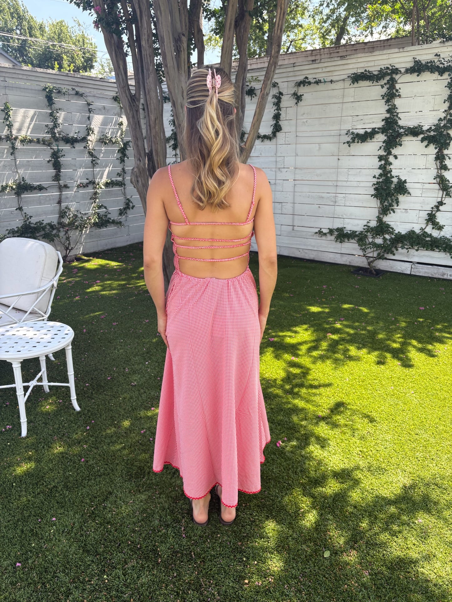 delta dress lipstick