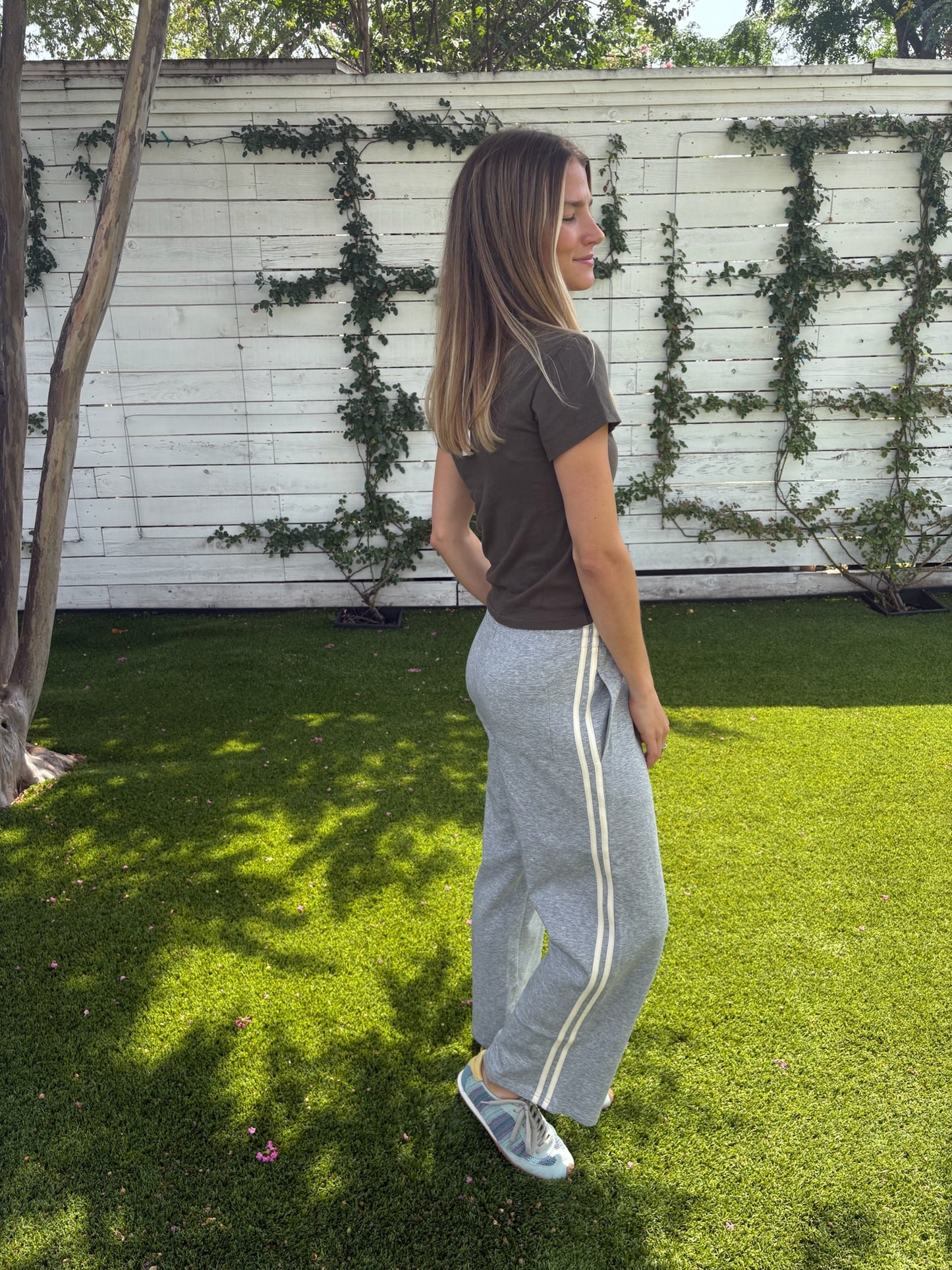 claud travel track pant