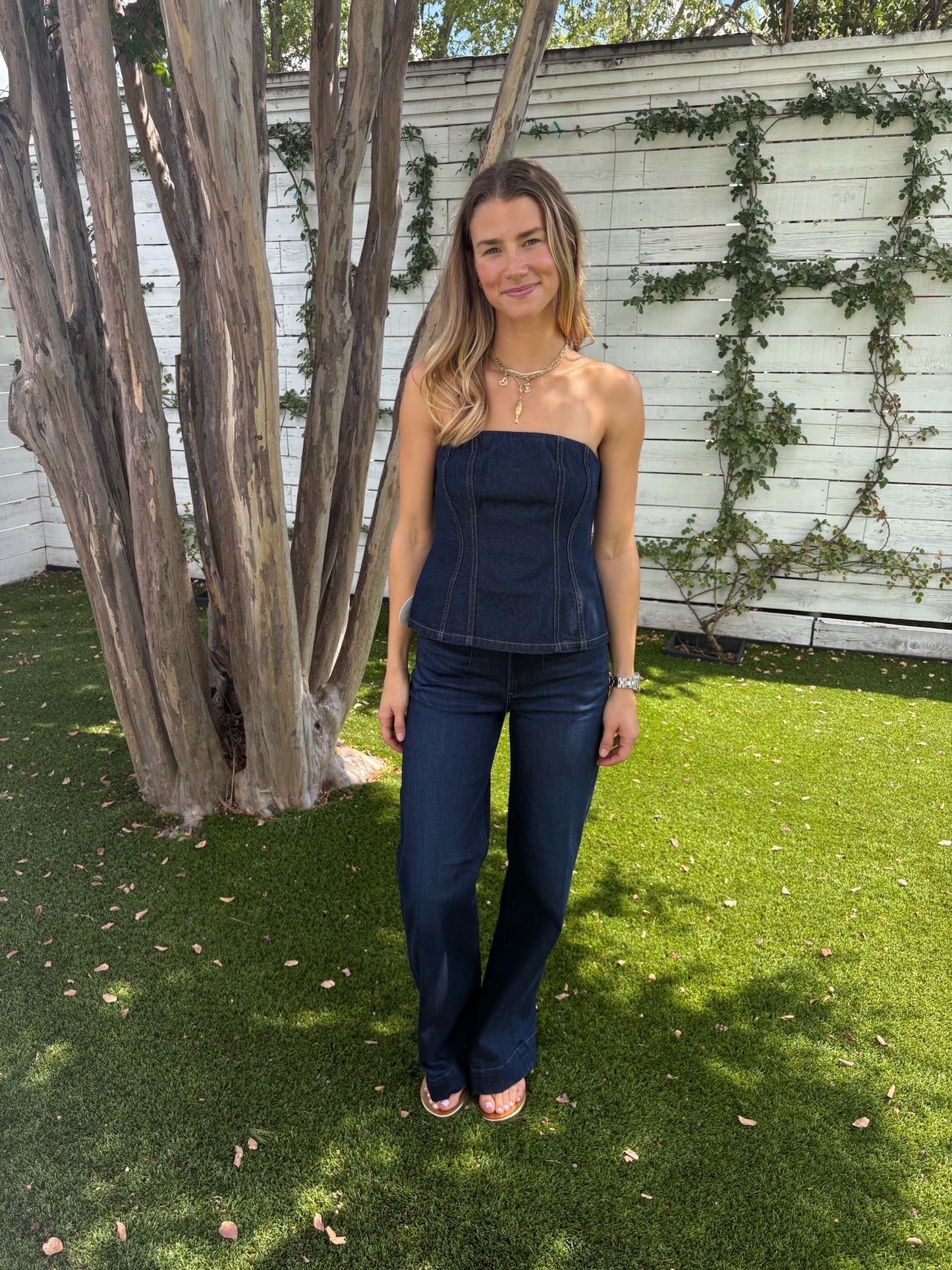 lana double button ultra wide leg jean