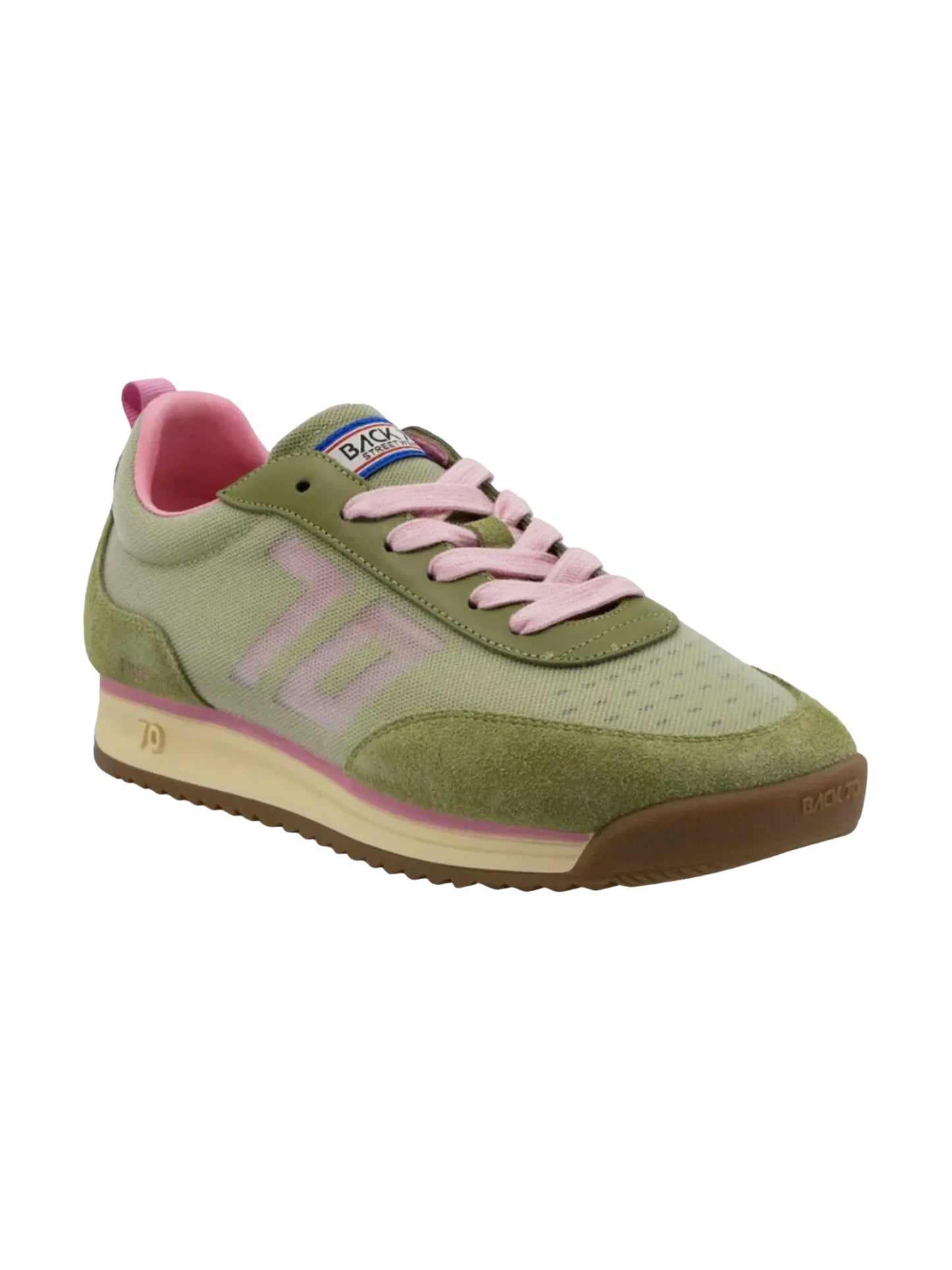 jump sneaker